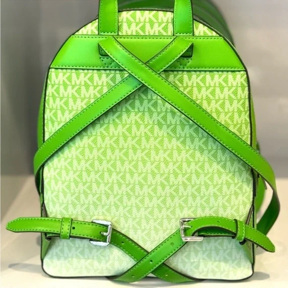 Michael Kors Jaycee Medium Ombré
Signature Logo Backpack Jungle - Picture 5 of 10